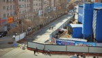 乌鲁木齐：地铁1号线新兴街站全封闭施工 - 人民网