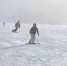 新疆进入滑雪季 滑雪场相继开门迎客（图） - 人民网