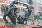 “塑说新疆”主题雕塑现身大巴扎步行街 - 市政府