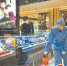 【夺取疫情防控和经济社会发展双胜利】乌鲁木齐大型商场陆续恢复营业 测体温、戴口罩、每隔2小时消毒 - 市政府