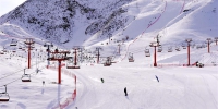 （体育）（1）新疆部分滑雪场恢复营业（配本社同题文字稿） - 中国新疆网