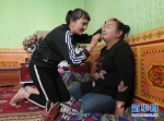南疆贫困村妇女凯麦尔妮萨“美”梦成真 - 中国新疆网
