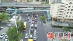 乌鲁木齐交警对新医路（北京路至阿勒泰路之间路段）通行方式精细化调整 新医路疏堵见效通行提速 - 市政府