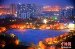 资料图：新疆城市夜景。杨厚伟 摄 - 中国新疆网