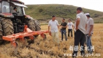 特克斯县积极做好农机深松作业  确保全年任务顺利完成 - 农机网